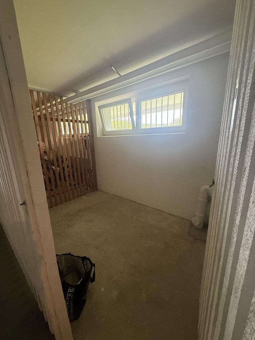 3 bedroom flat to rent, 96 m², Virchowstrasse 17, Siegen, North Rhine-Westphalia 3 bedroom flat to rent, 96 m², Virchowstrasse 17, Siegen, North Rhine-Westphalia