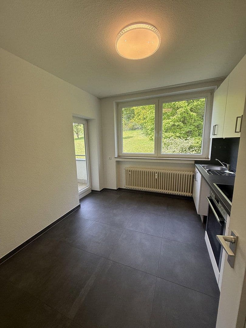 3 bedroom flat to rent, 96 m², Virchowstrasse 17, Siegen, North Rhine-Westphalia 3 bedroom flat to rent, 96 m², Virchowstrasse 17, Siegen, North Rhine-Westphalia