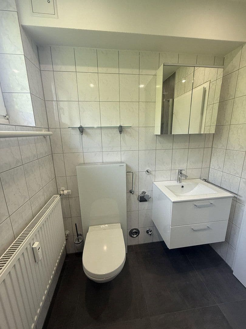 3 bedroom flat to rent, 96 m², Virchowstrasse 17, Siegen, North Rhine-Westphalia 3 bedroom flat to rent, 96 m², Virchowstrasse 17, Siegen, North Rhine-Westphalia
