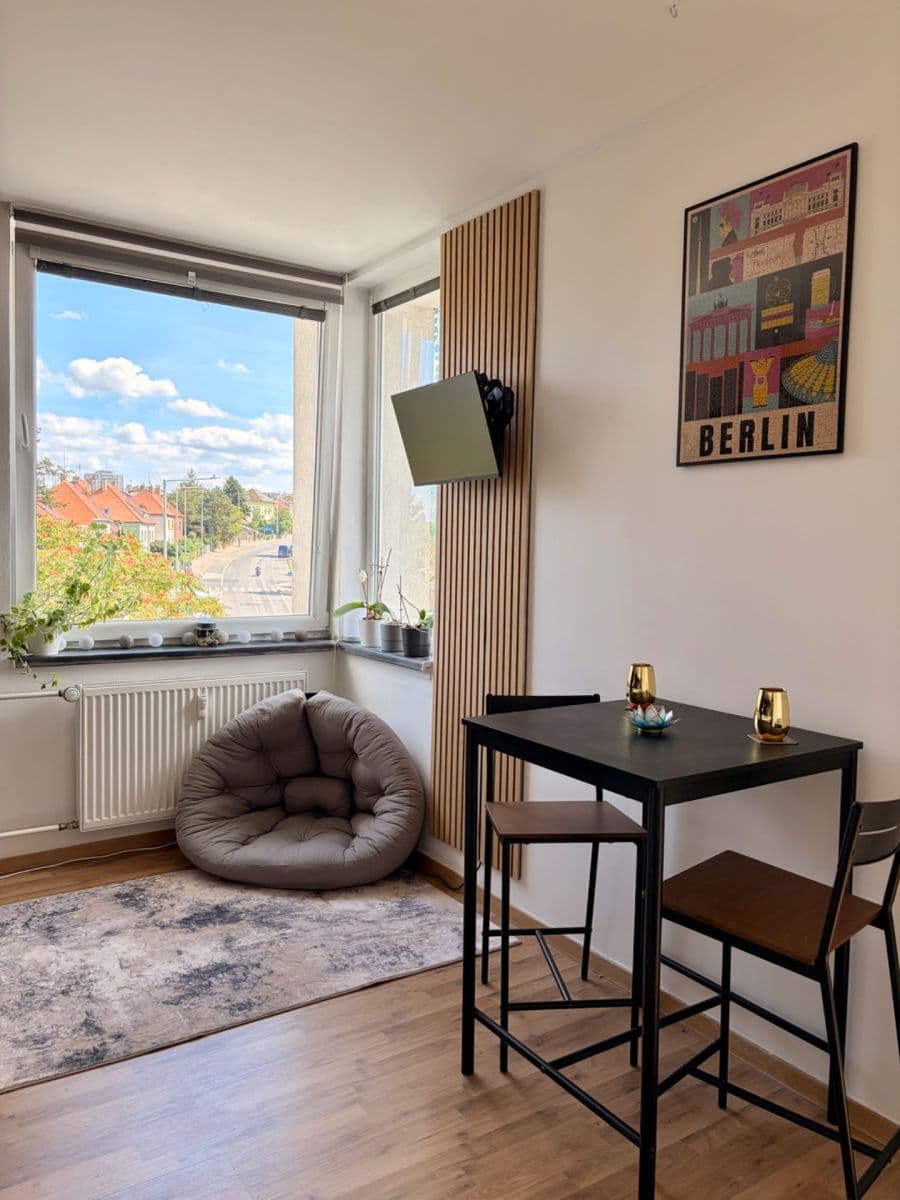 Studio flat to rent, 28 m², Hornoměcholupská, Prague, Prague Studio flat to rent, 28 m², Hornoměcholupská, Prague, Prague