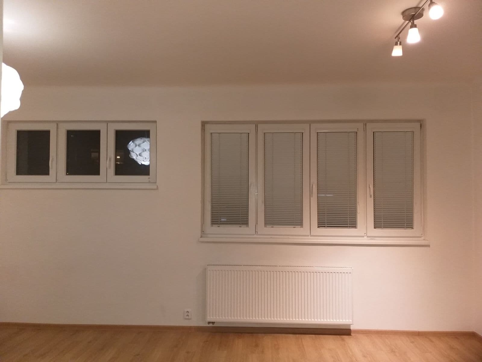 1 bedroom with open-plan kitchen flat to rent, 42 m², Osadní, Prague, Prague 1 bedroom with open-plan kitchen flat to rent, 42 m², Osadní, Prague, Prague