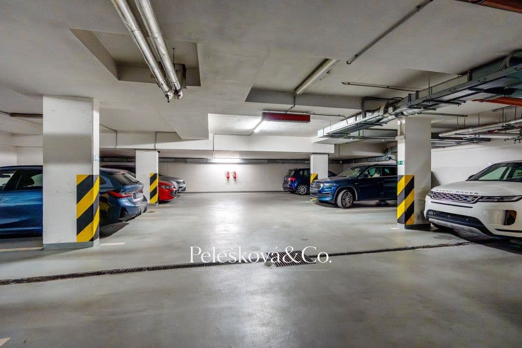 garage to rent, 18 m², Prague, Prague garage to rent, 18 m², Prague, Prague