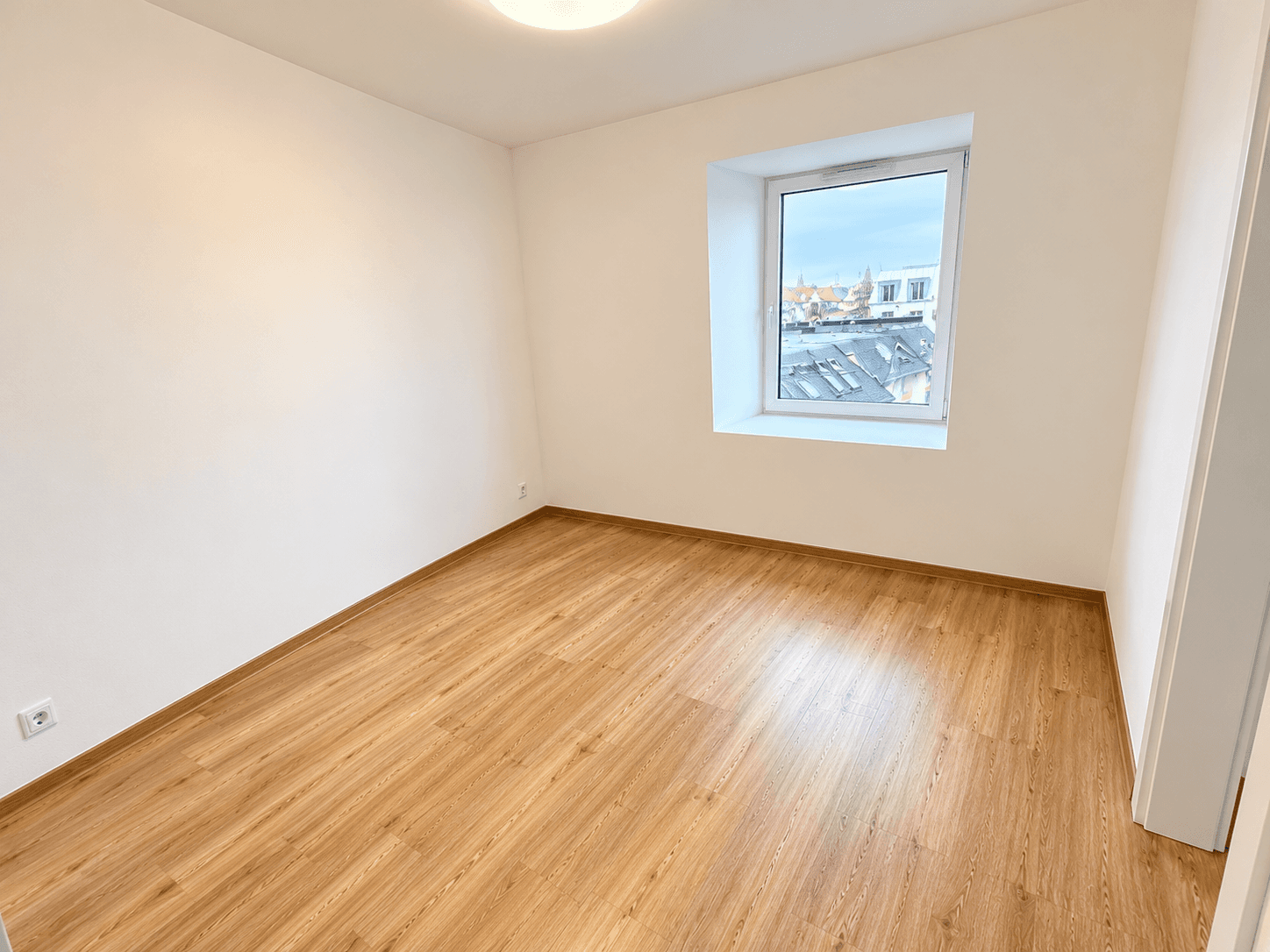 1 bedroom with open-plan kitchen flat to rent, 40 m², Pod Stárkou, Prague, Prague 1 bedroom with open-plan kitchen flat to rent, 40 m², Pod Stárkou, Prague, Prague