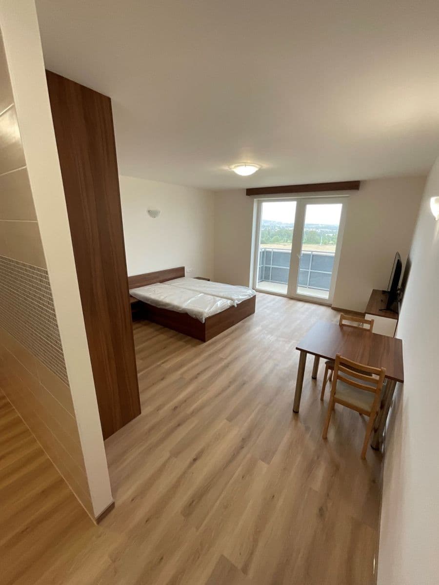 Studio flat to rent, 40 m², Žitavská, Jihlava, Vysočina Region Studio flat to rent, 40 m², Žitavská, Jihlava, Vysočina Region