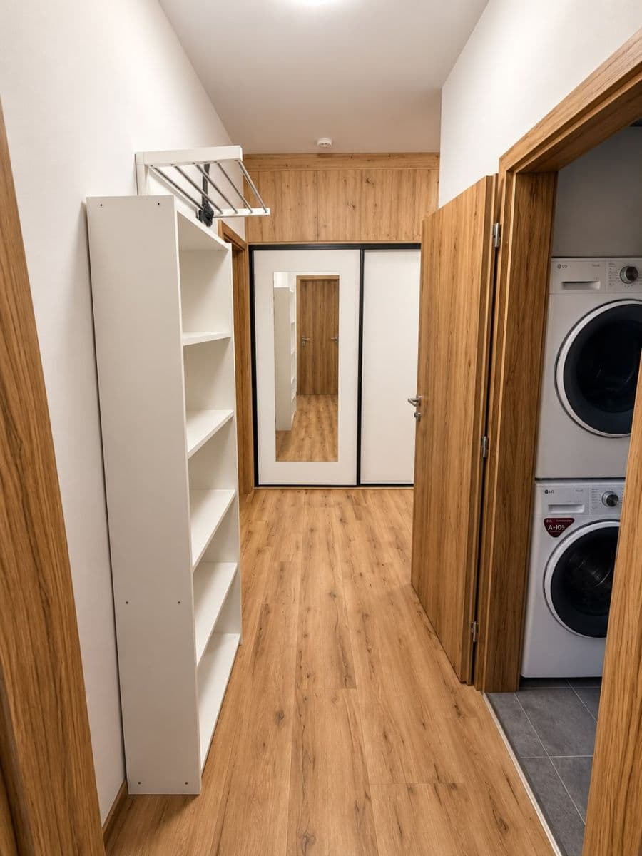 1 bedroom with open-plan kitchen flat to rent, 56 m², U Kasáren, Dašice, Pardubický Region 1 bedroom with open-plan kitchen flat to rent, 56 m², U Kasáren, Dašice, Pardubický Region