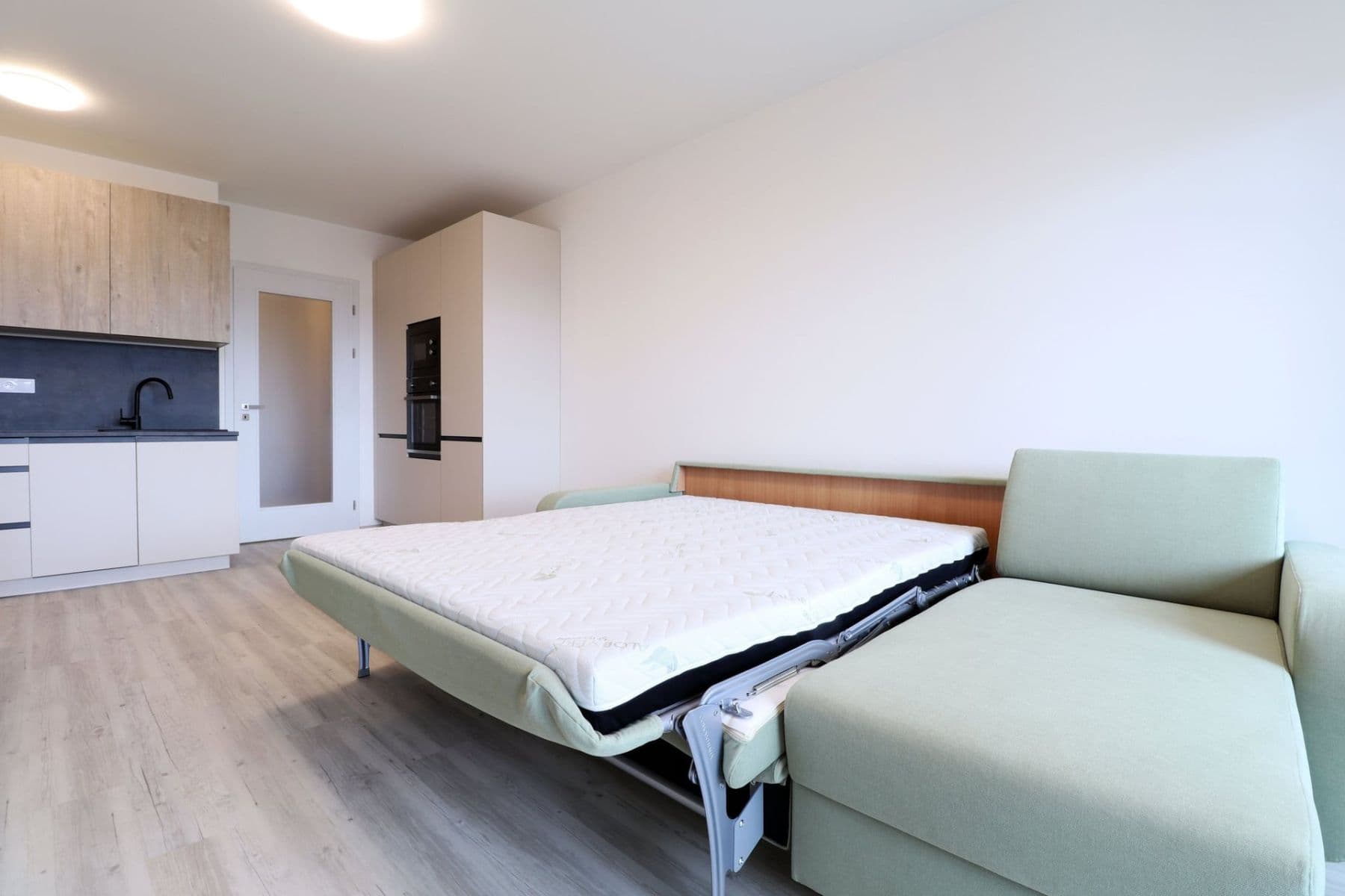 Studio flat to rent, 34 m², Výstavní, Prague, Prague Studio flat to rent, 34 m², Výstavní, Prague, Prague
