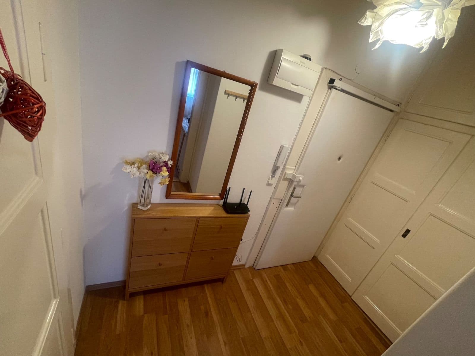 1 bedroom with open-plan kitchen flat to rent, 49 m², Písecká, Prague, Prague 1 bedroom with open-plan kitchen flat to rent, 49 m², Písecká, Prague, Prague