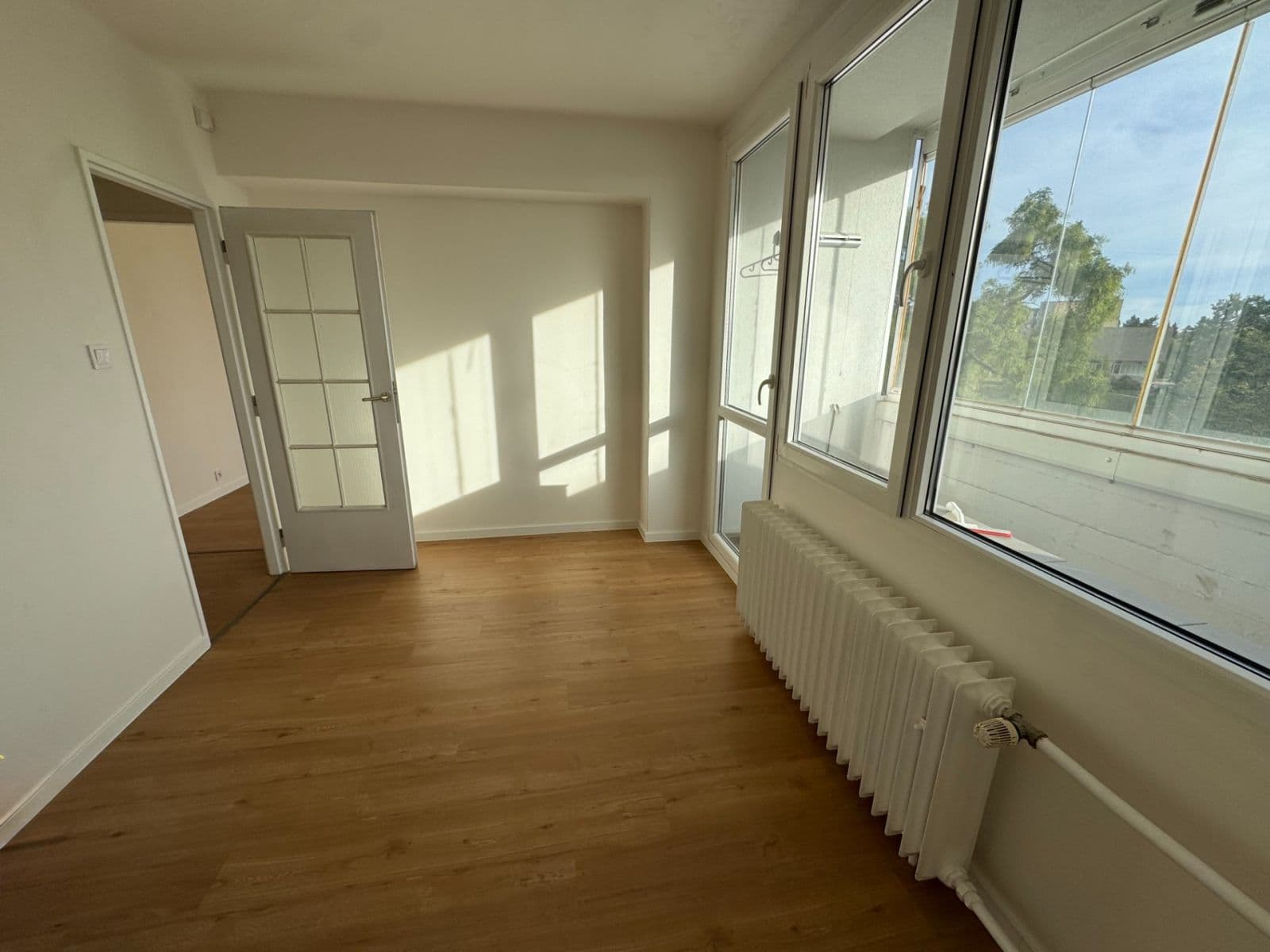 2 bedroom with open-plan kitchen flat to rent, 43 m², Evropská, Prague, Prague 2 bedroom with open-plan kitchen flat to rent, 43 m², Evropská, Prague, Prague