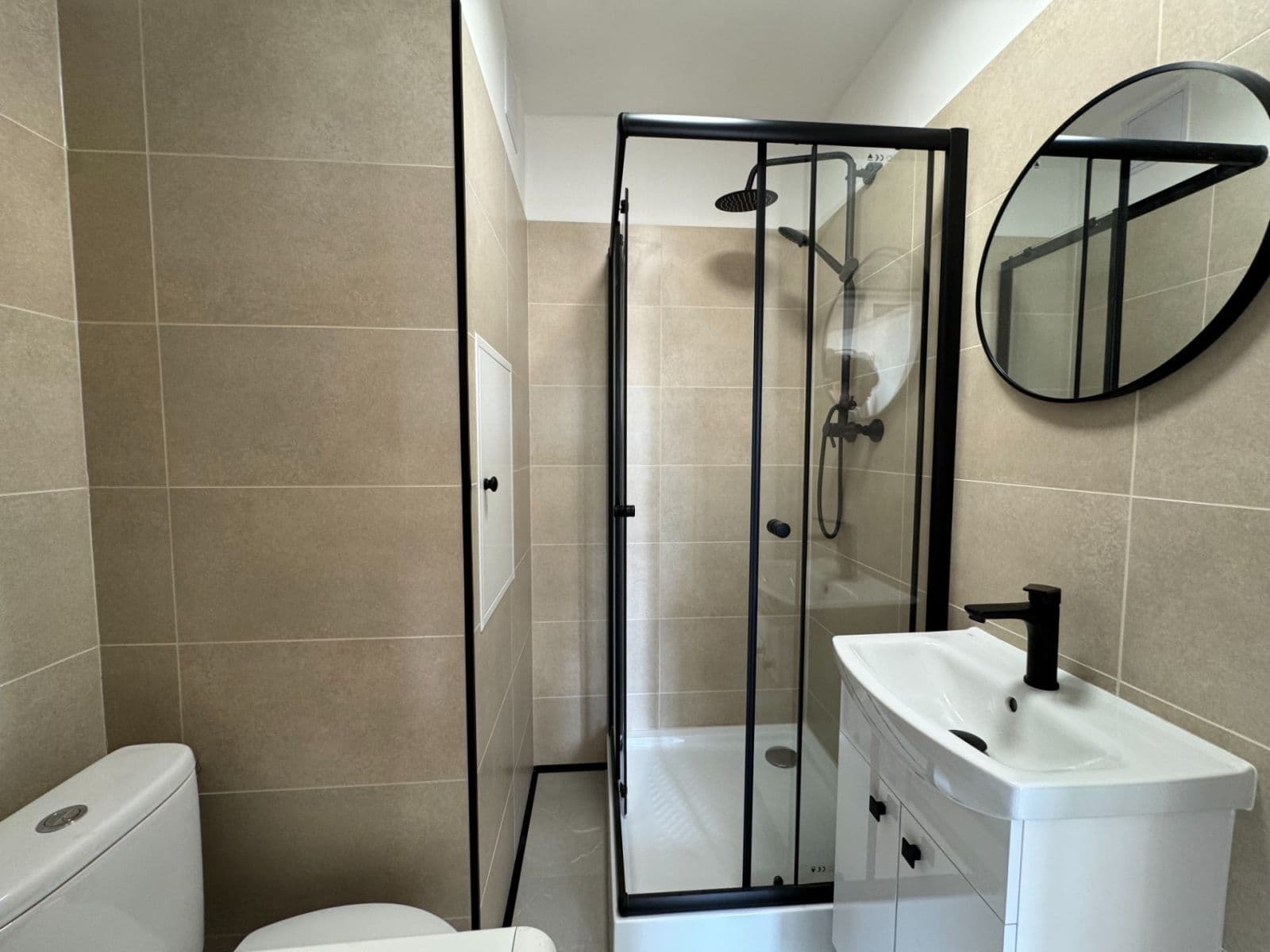2 bedroom with open-plan kitchen flat to rent, 43 m², Evropská, Prague, Prague 2 bedroom with open-plan kitchen flat to rent, 43 m², Evropská, Prague, Prague