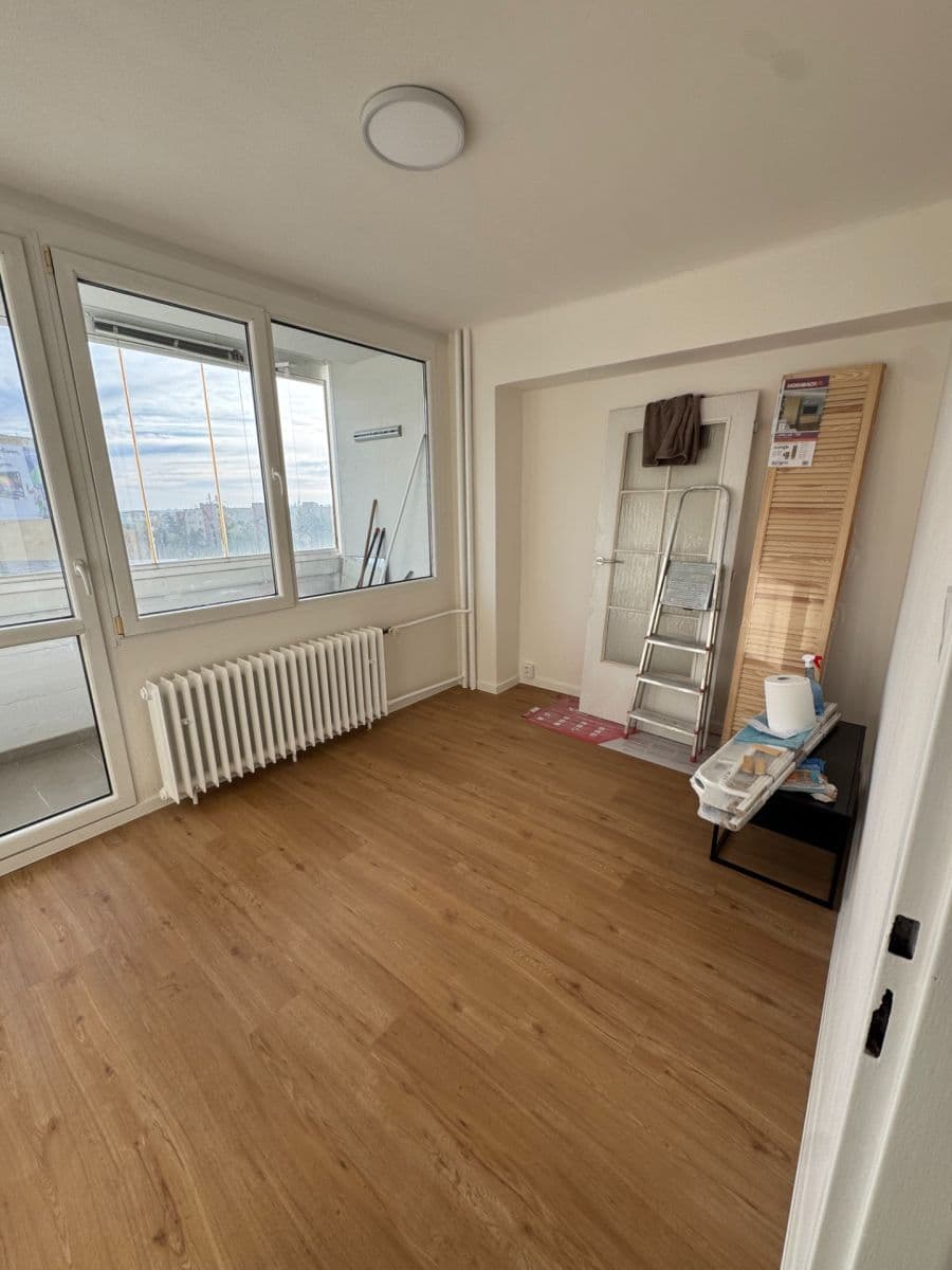 2 bedroom with open-plan kitchen flat to rent, 43 m², Evropská, Prague, Prague 2 bedroom with open-plan kitchen flat to rent, 43 m², Evropská, Prague, Prague