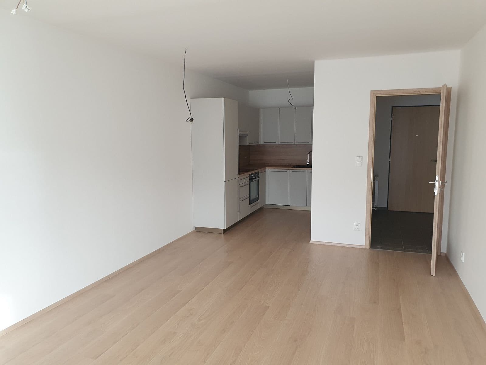 1 bedroom with open-plan kitchen flat to rent, 59 m², U Parketárny, Unhošť, Středočeský Region 1 bedroom with open-plan kitchen flat to rent, 59 m², U Parketárny, Unhošť, Středočeský Region