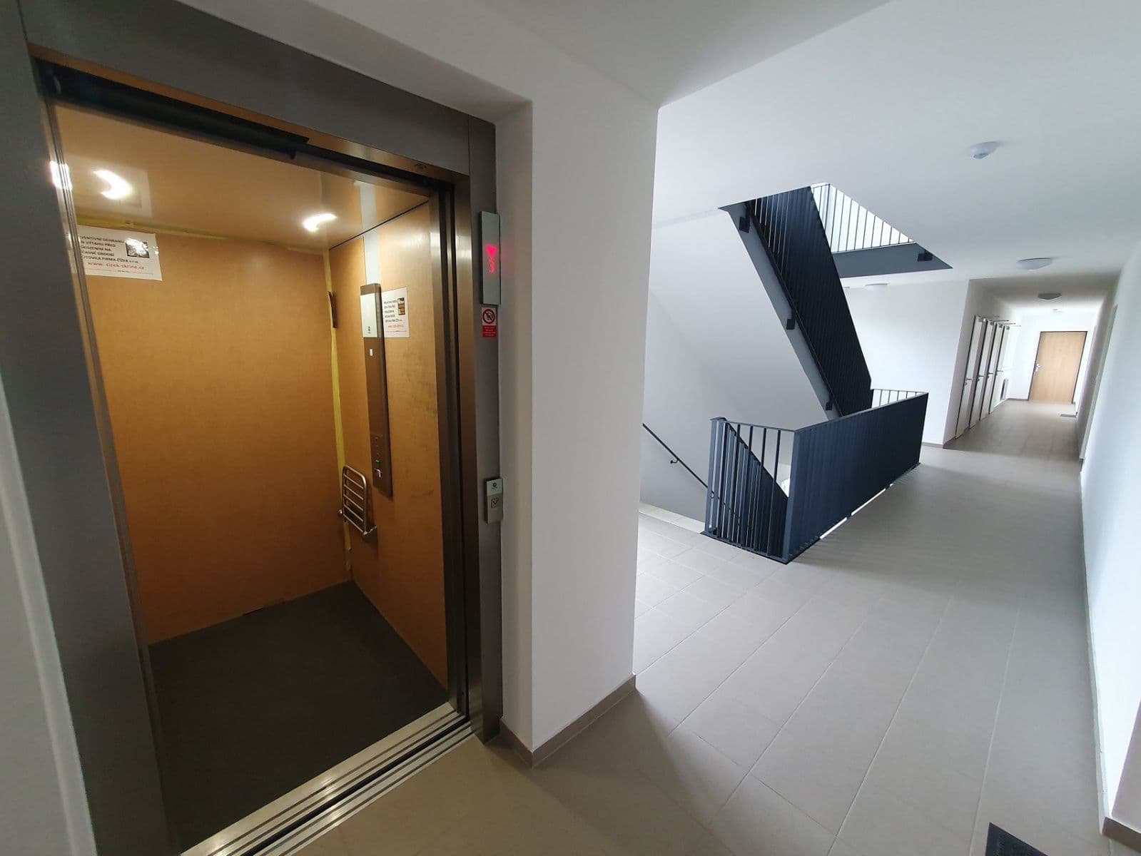 1 bedroom with open-plan kitchen flat to rent, 59 m², U Parketárny, Unhošť, Středočeský Region 1 bedroom with open-plan kitchen flat to rent, 59 m², U Parketárny, Unhošť, Středočeský Region