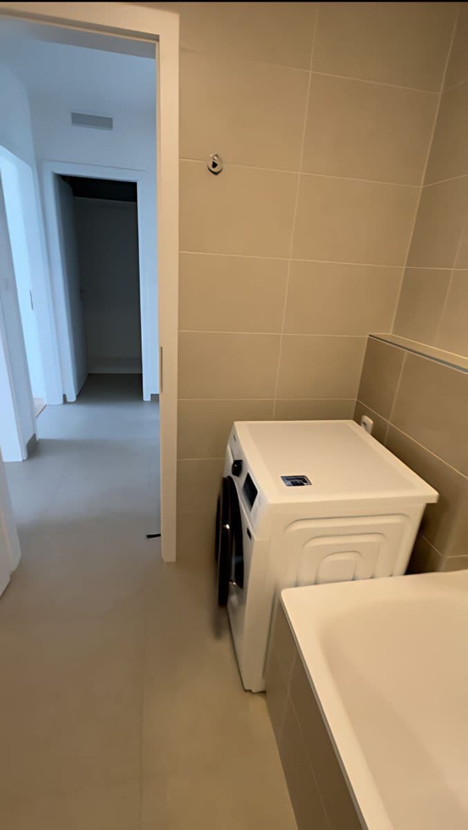 1 bedroom with open-plan kitchen flat to rent, 54 m², Stočesova, Prague, Prague 1 bedroom with open-plan kitchen flat to rent, 54 m², Stočesova, Prague, Prague