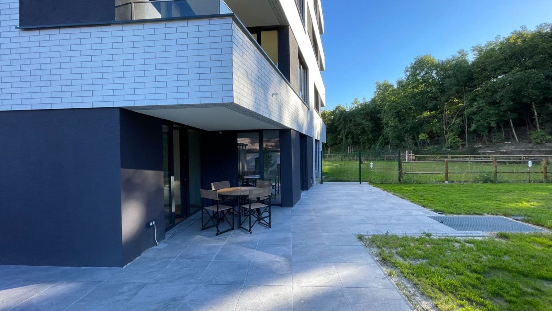 1 bedroom with open-plan kitchen flat to rent, 58 m², U Sluncové, Prague, Prague 1 bedroom with open-plan kitchen flat to rent, 58 m², U Sluncové, Prague, Prague