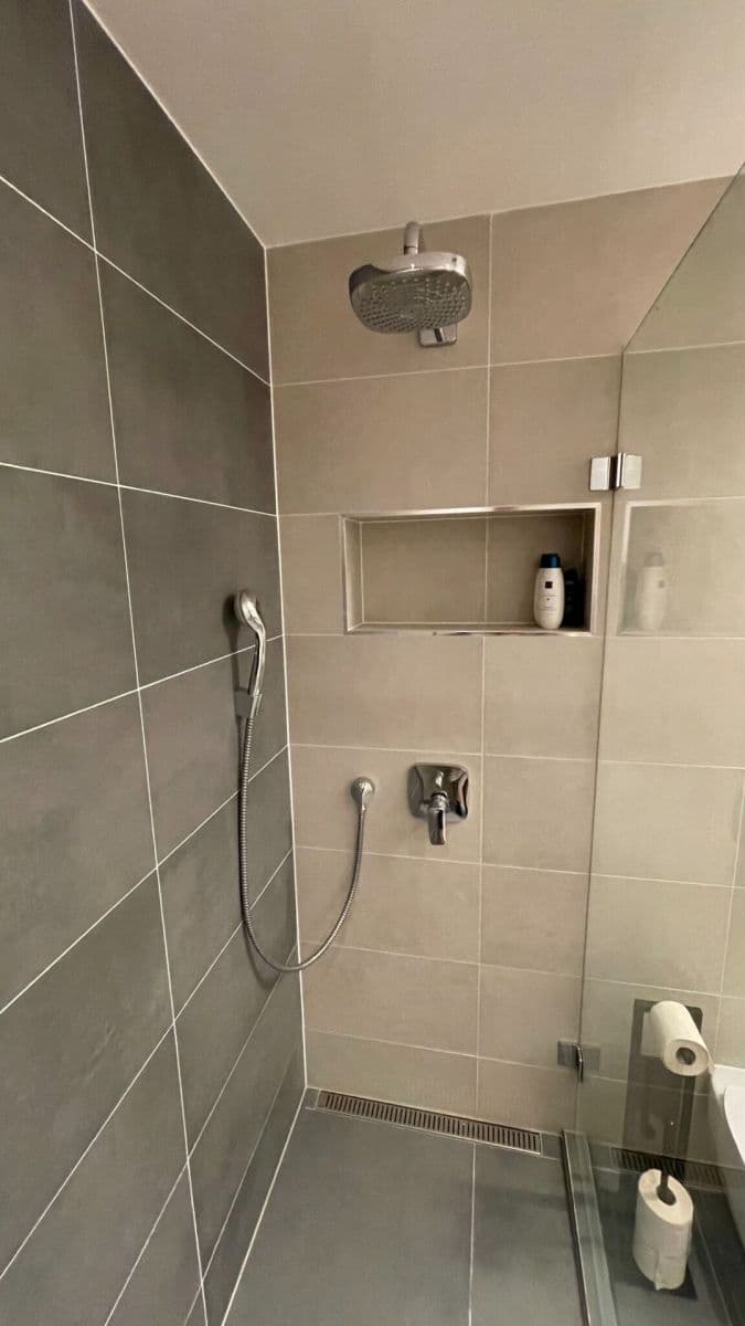 1 bedroom with open-plan kitchen flat to rent, 58 m², U Sluncové, Prague, Prague 1 bedroom with open-plan kitchen flat to rent, 58 m², U Sluncové, Prague, Prague