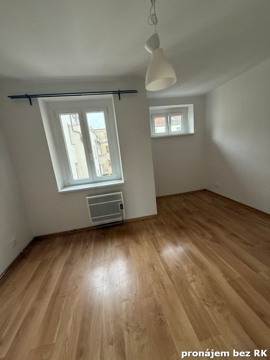 2 bedroom flat to rent, 51 m², Nad Primaskou, Prague, Prague 2 bedroom flat to rent, 51 m², Nad Primaskou, Prague, Prague