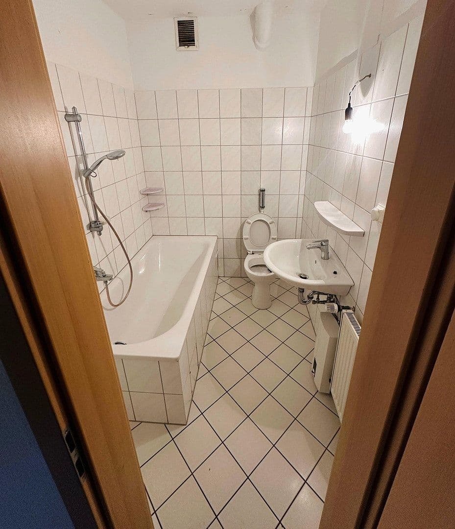 3 bedroom with open-plan kitchen flat to rent, 97 m², körnerstraße 4, Essen, North Rhine-Westphalia 3 bedroom with open-plan kitchen flat to rent, 97 m², körnerstraße 4, Essen, North Rhine-Westphalia