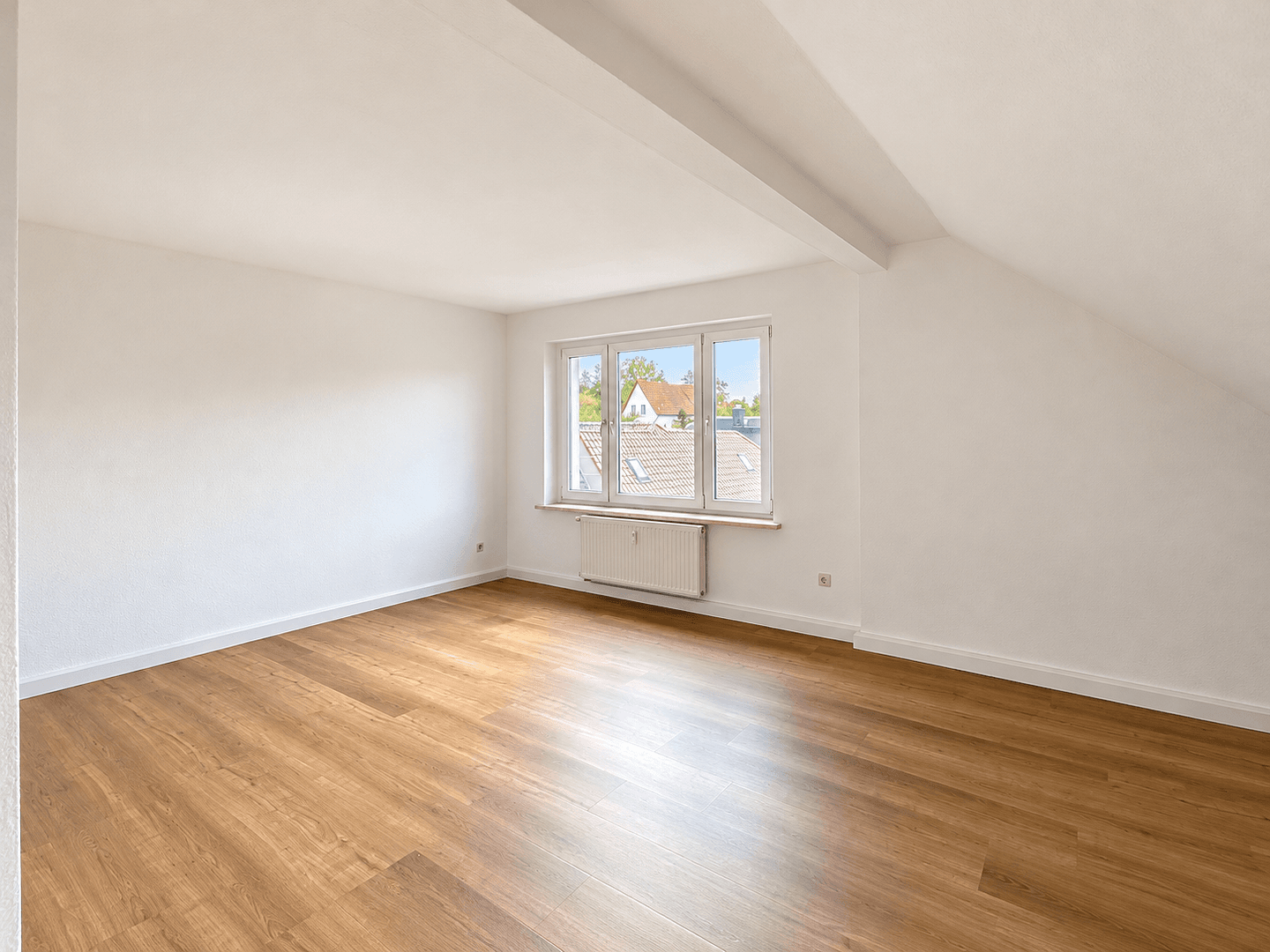 2 bedroom with open-plan kitchen flat to rent, 70 m², Langenbernsdorf, Saxony 2 bedroom with open-plan kitchen flat to rent, 70 m², Langenbernsdorf, Saxony