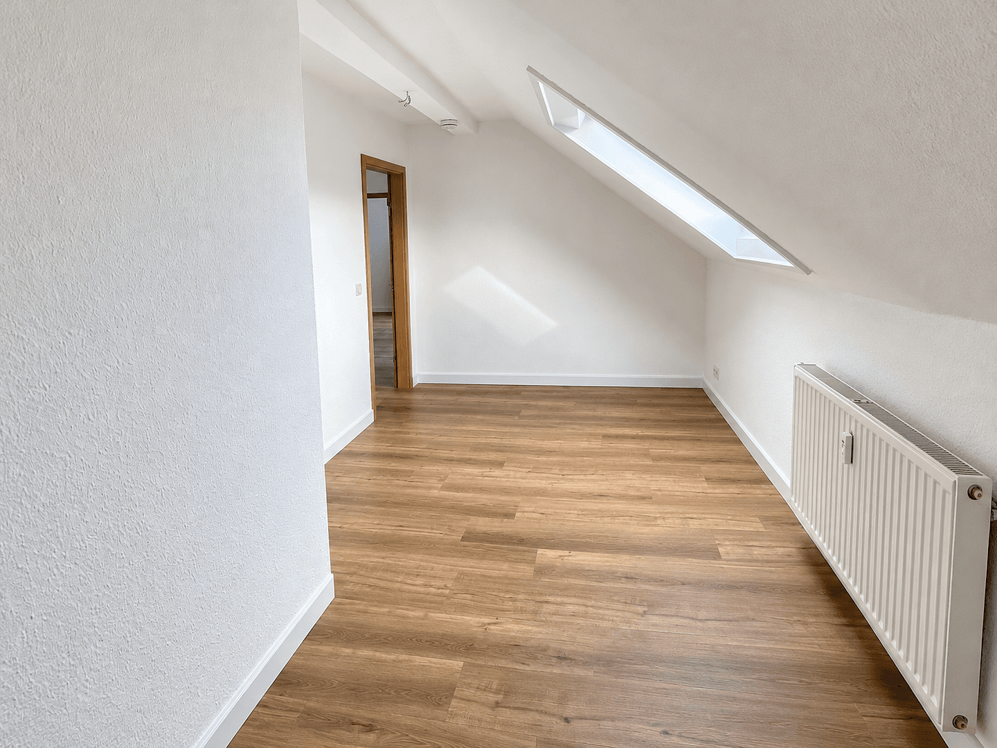 2 bedroom with open-plan kitchen flat to rent, 70 m², Langenbernsdorf, Saxony 2 bedroom with open-plan kitchen flat to rent, 70 m², Langenbernsdorf, Saxony