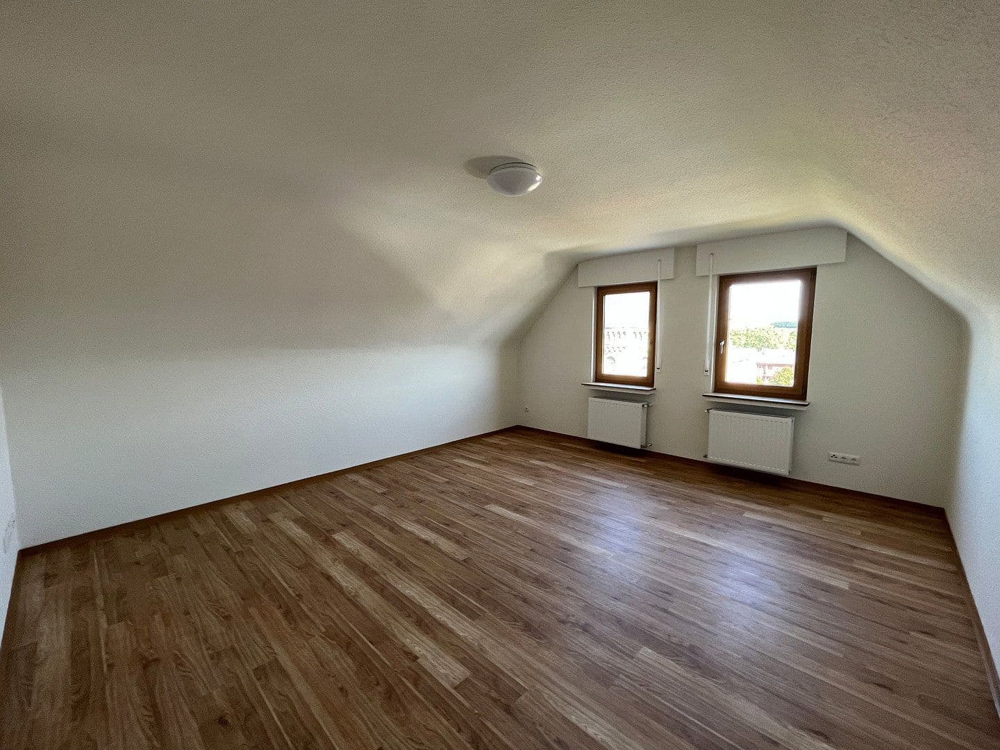 2 bedroom flat to rent, 54 m², Andernach, Rhineland-Palatinate 2 bedroom flat to rent, 54 m², Andernach, Rhineland-Palatinate