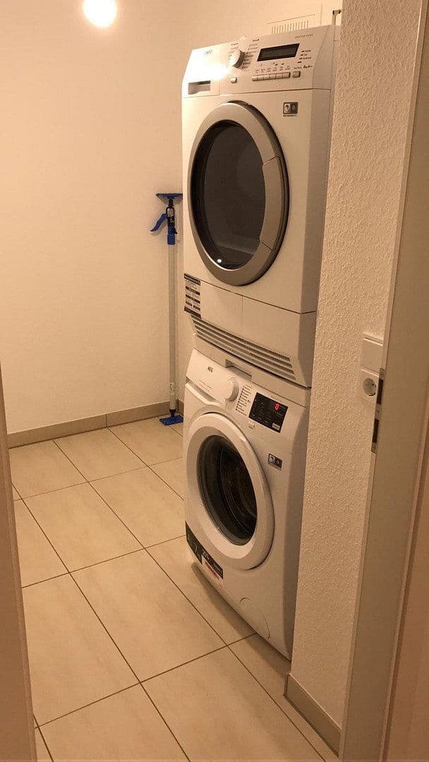 4 bedroom flat for sale, 91 m², Frankfurt am Main, Hesse 4 bedroom flat for sale, 91 m², Frankfurt am Main, Hesse