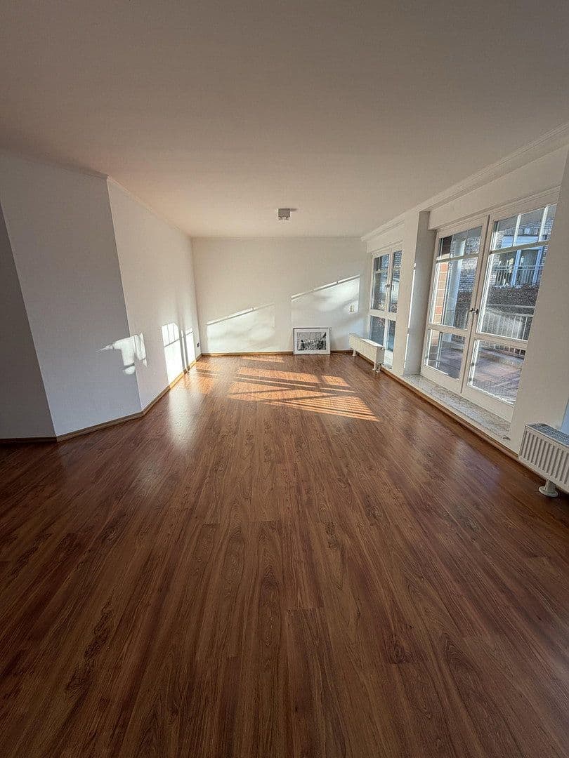2 bedroom with open-plan kitchen flat for sale, 117 m², Saseler Chaussee 240, Hamburg, Hamburg 2 bedroom with open-plan kitchen flat for sale, 117 m², Saseler Chaussee 240, Hamburg, Hamburg