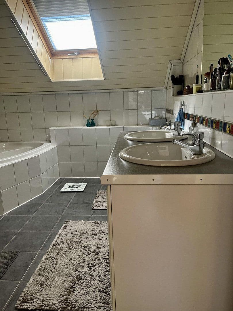 house for sale, 123 m², Eggenstein-Leopoldshafen, Baden-Württemberg house for sale, 123 m², Eggenstein-Leopoldshafen, Baden-Württemberg