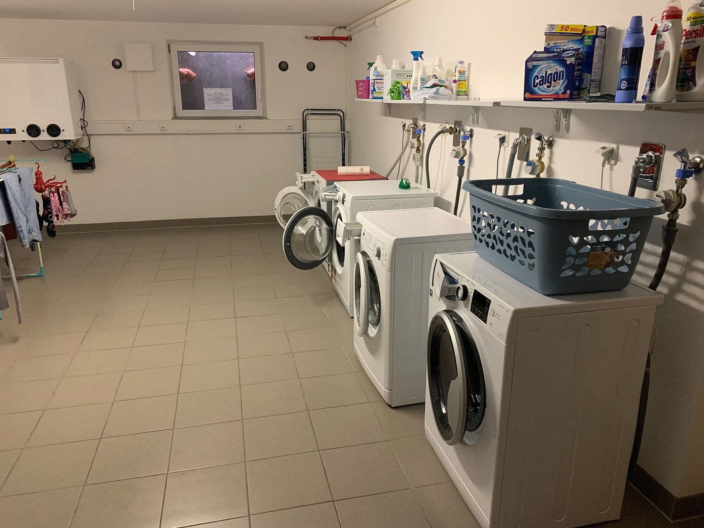 2 bedroom with open-plan kitchen flat to rent, 100 m², Wilhermsdorf, Bavaria 2 bedroom with open-plan kitchen flat to rent, 100 m², Wilhermsdorf, Bavaria