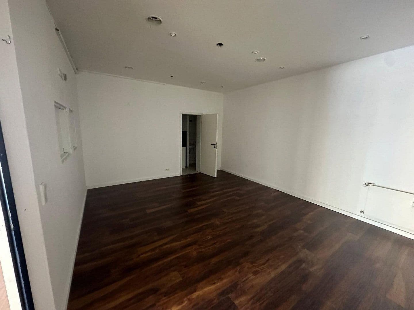 non-residential property to rent, 75 m², Glambecker Str. 4, Neustrelitz, Mecklenburg-Vorpommern non-residential property to rent, 75 m², Glambecker Str. 4, Neustrelitz, Mecklenburg-Vorpommern