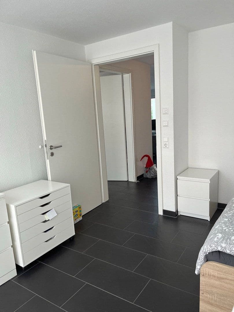 2 bedroom with open-plan kitchen flat to rent, 89 m², Sindelfingen, Baden-Württemberg 2 bedroom with open-plan kitchen flat to rent, 89 m², Sindelfingen, Baden-Württemberg
