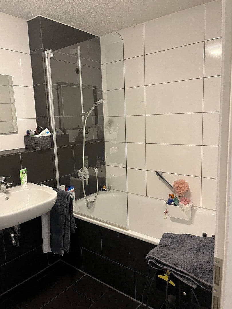 2 bedroom with open-plan kitchen flat to rent, 89 m², Sindelfingen, Baden-Württemberg 2 bedroom with open-plan kitchen flat to rent, 89 m², Sindelfingen, Baden-Württemberg