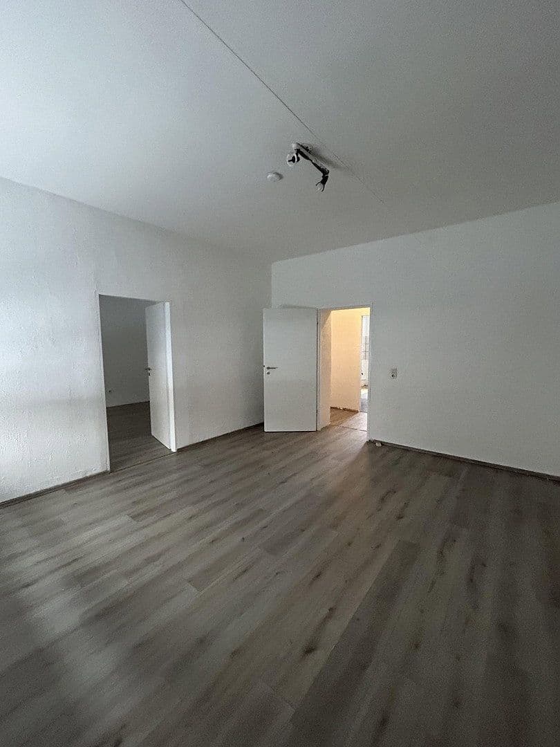 4 bedroom flat to rent, 87 m², Bertastraße 16, Duisburg, North Rhine-Westphalia 4 bedroom flat to rent, 87 m², Bertastraße 16, Duisburg, North Rhine-Westphalia