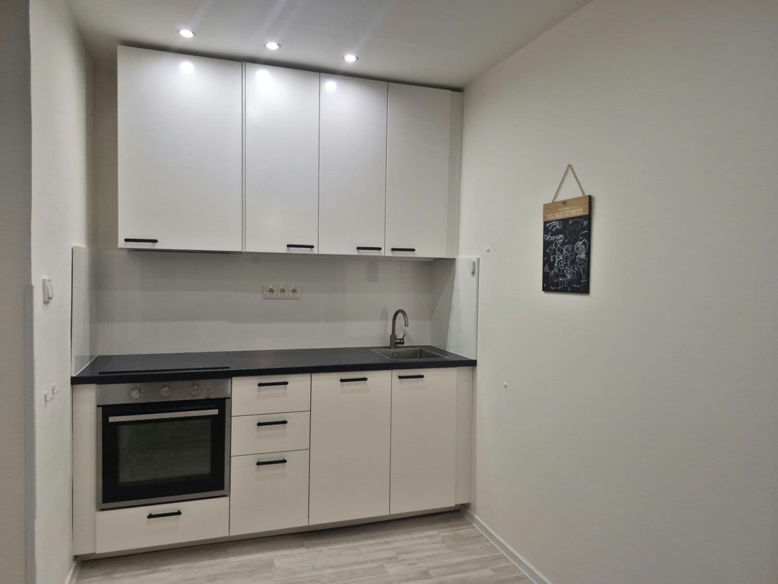 1 bedroom with open-plan kitchen flat to rent, 50 m², Čáslavská, Prague, Prague 1 bedroom with open-plan kitchen flat to rent, 50 m², Čáslavská, Prague, Prague