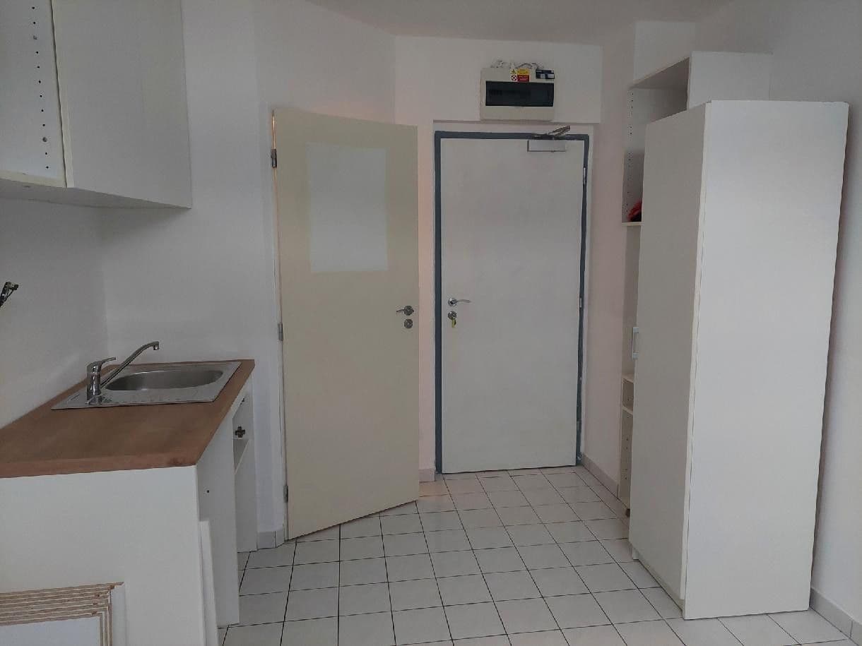 Studio flat to rent, 15 m², Šedova, Prague, Prague Studio flat to rent, 15 m², Šedova, Prague, Prague