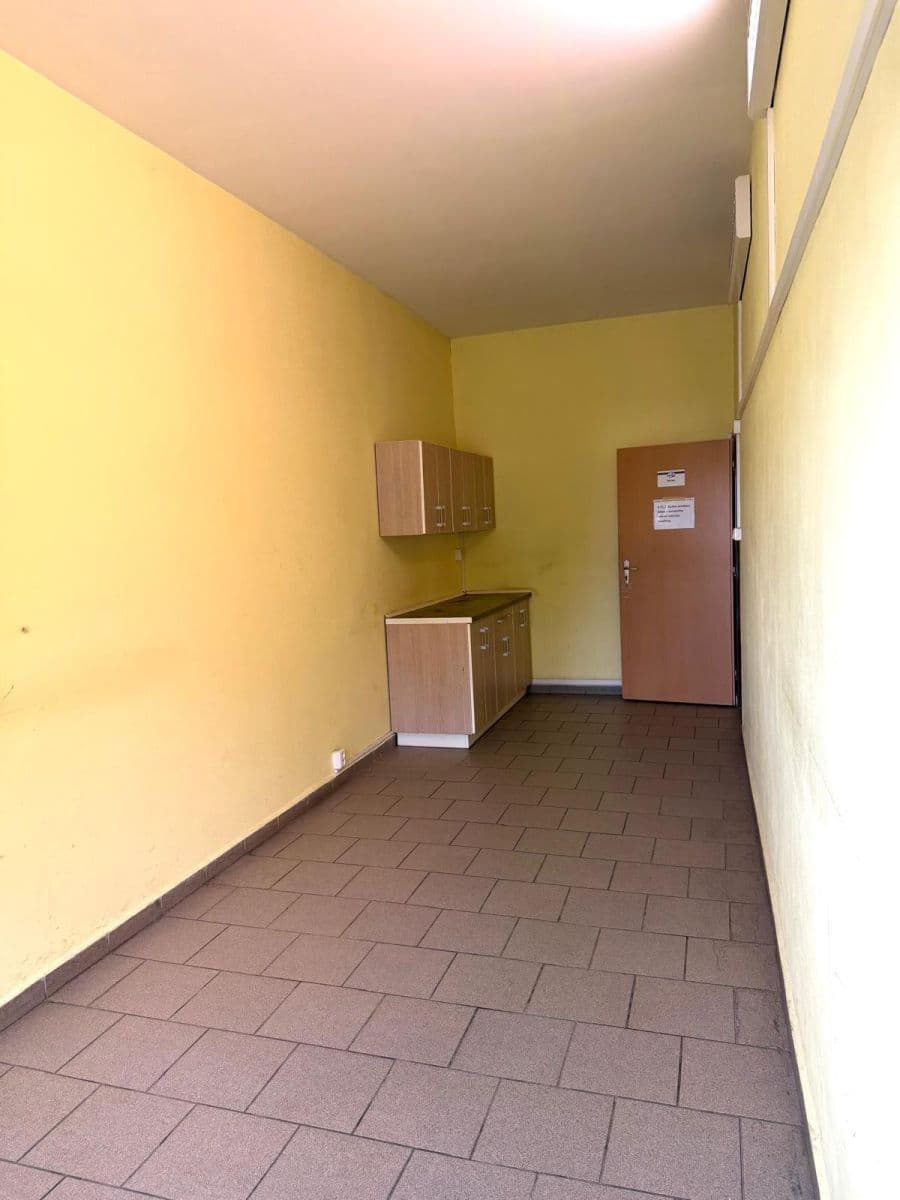 non-residential property to rent, 79 m², Meziříčí, Jihočeský Region non-residential property to rent, 79 m², Meziříčí, Jihočeský Region