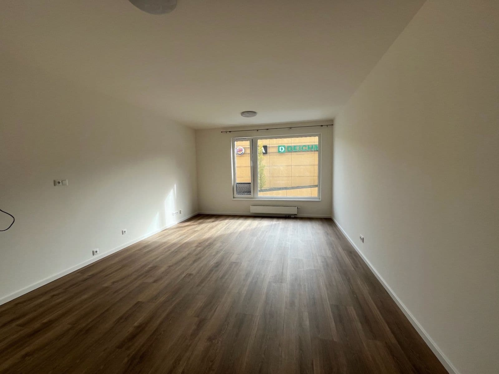 Studio flat to rent, 35 m², Ocelářská, Prague, Prague Studio flat to rent, 35 m², Ocelářská, Prague, Prague