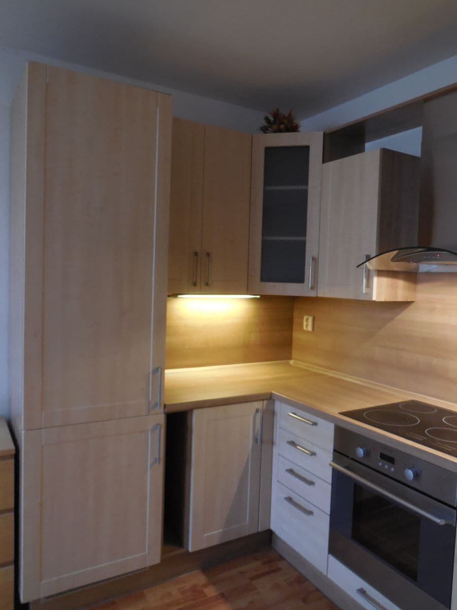 1 bedroom with open-plan kitchen flat to rent, 61 m², Hrnčířská, Jesenice, Středočeský Region 1 bedroom with open-plan kitchen flat to rent, 61 m², Hrnčířská, Jesenice, Středočeský Region