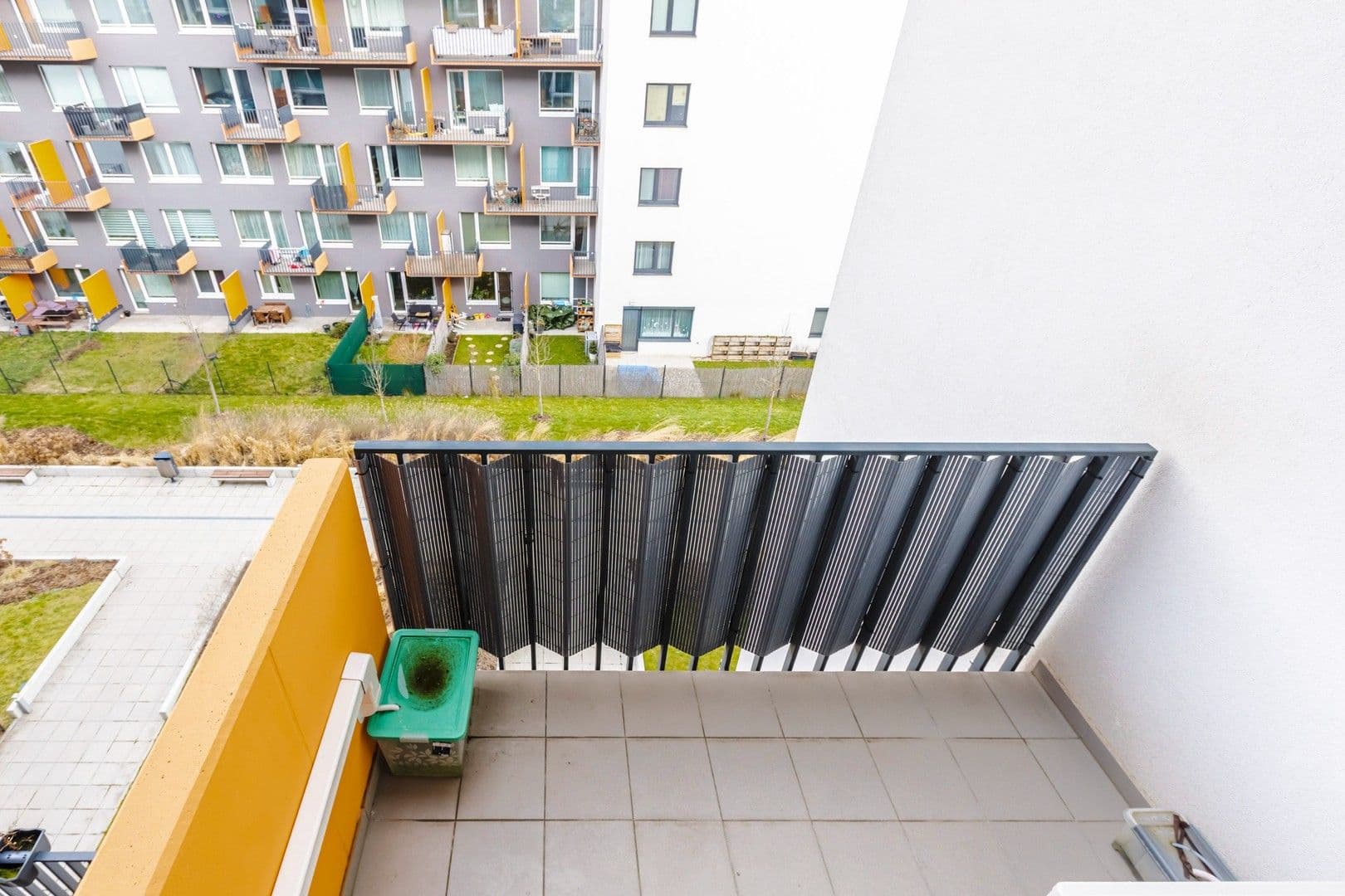 2 bedroom with open-plan kitchen flat to rent, 83 m², Moravcových, Prague, Prague 2 bedroom with open-plan kitchen flat to rent, 83 m², Moravcových, Prague, Prague