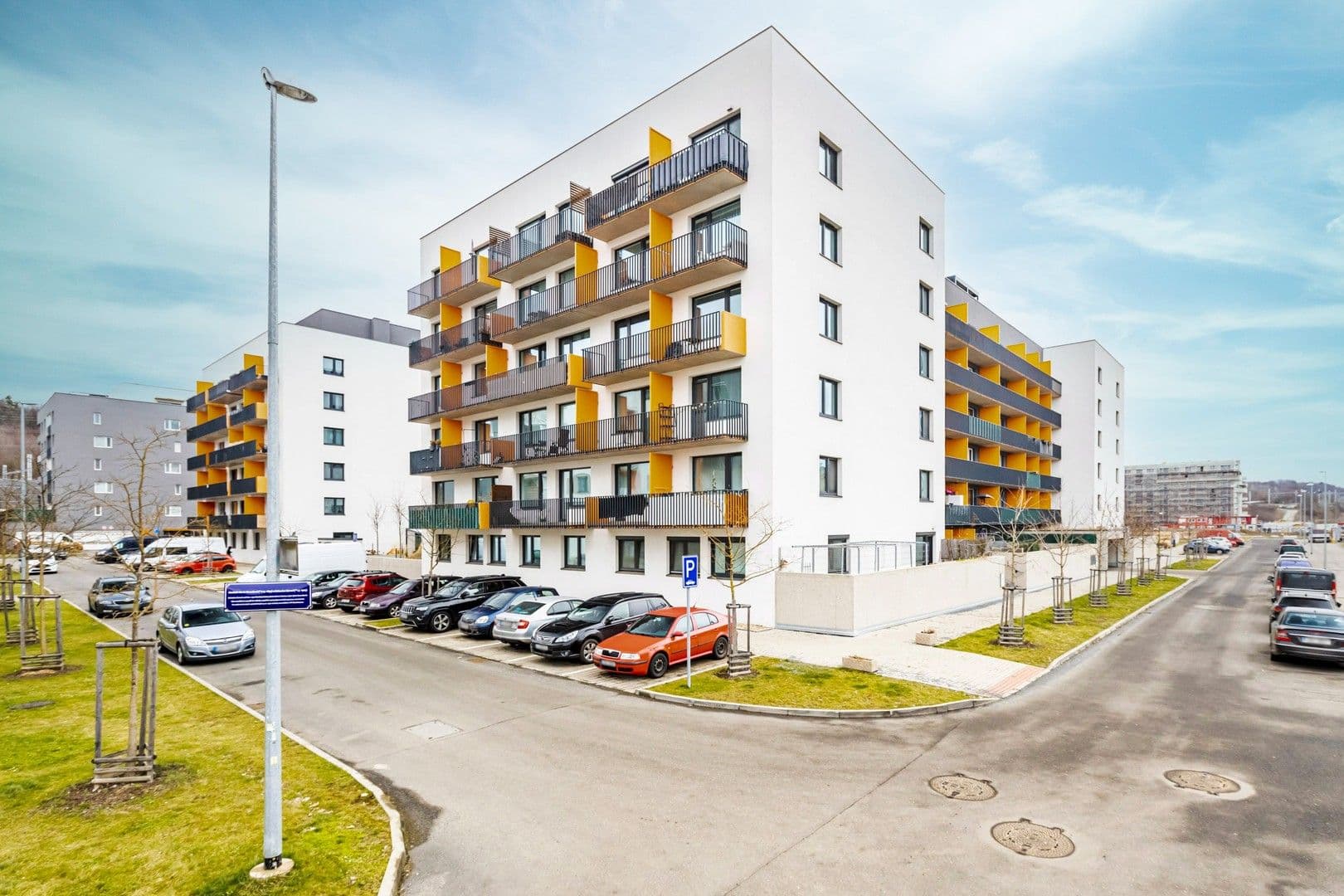 2 bedroom with open-plan kitchen flat to rent, 83 m², Moravcových, Prague, Prague 2 bedroom with open-plan kitchen flat to rent, 83 m², Moravcových, Prague, Prague