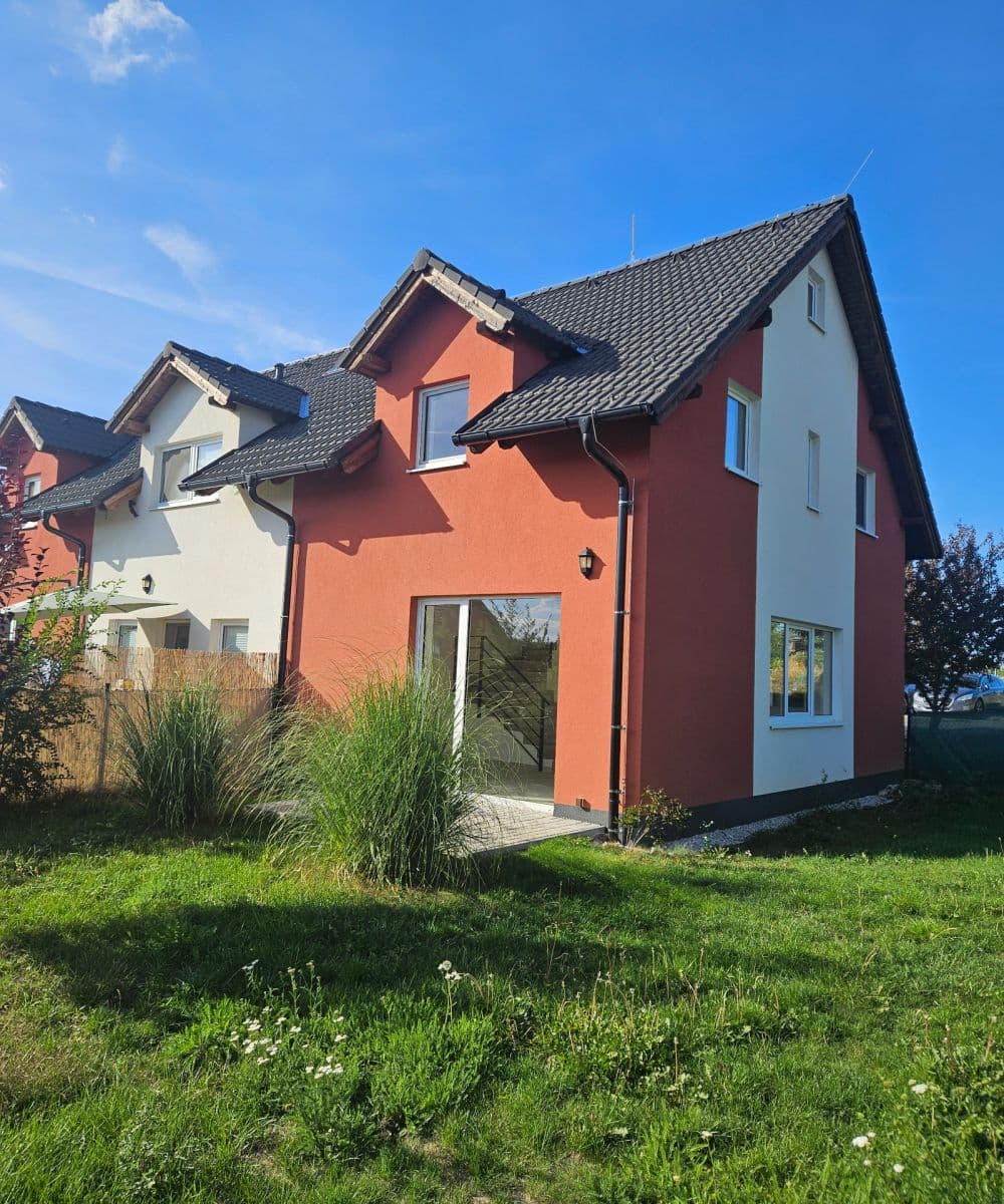 house to rent, 80 m², Škvorec, Středočeský Region house to rent, 80 m², Škvorec, Středočeský Region