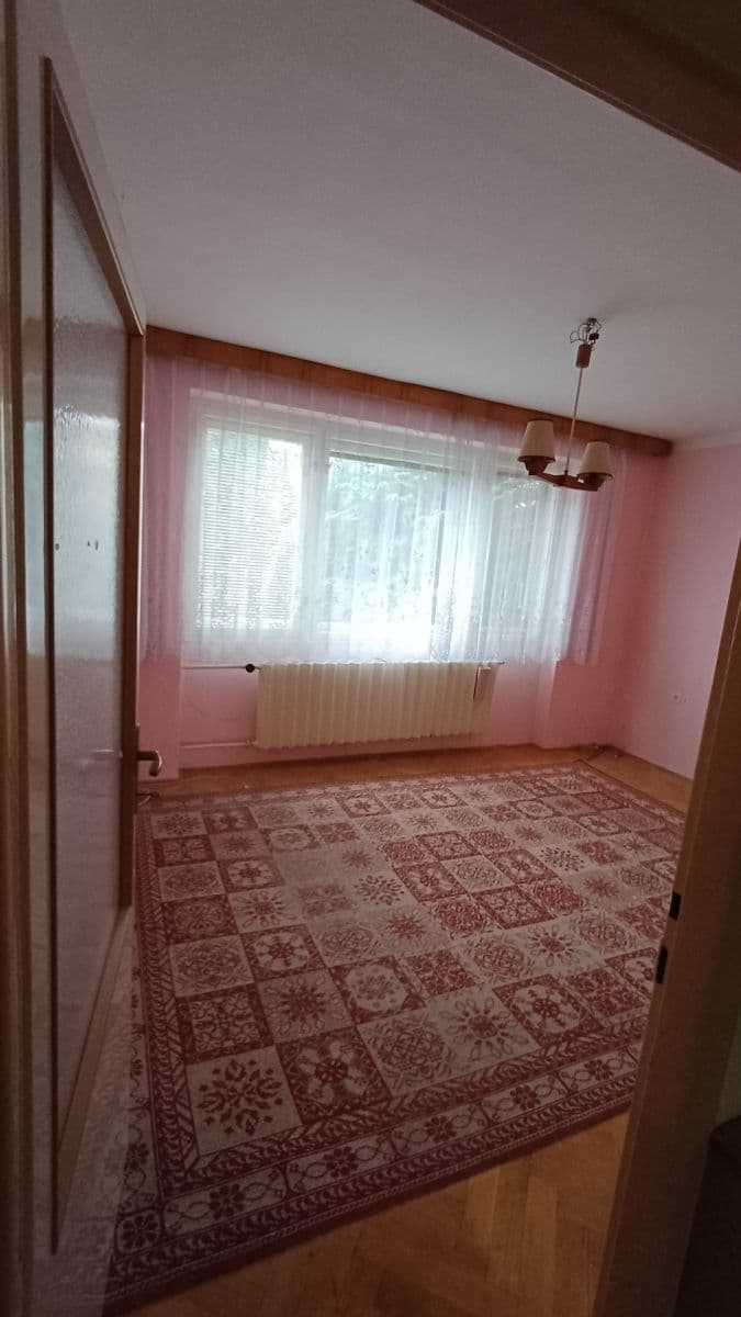 house for sale, 240 m², Na Výšině, Kunovice, Zlínský Region house for sale, 240 m², Na Výšině, Kunovice, Zlínský Region