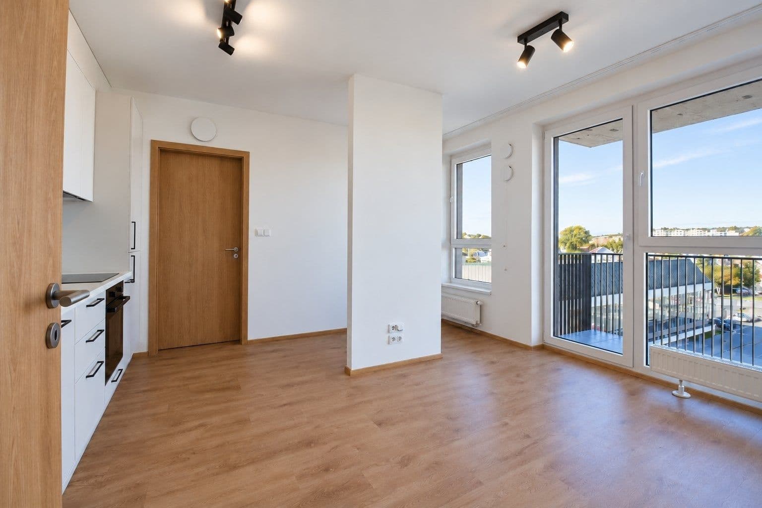 2 bedroom with open-plan kitchen flat to rent, 59 m², Nádražní, Kralupy nad Vltavou, Středočeský Region 2 bedroom with open-plan kitchen flat to rent, 59 m², Nádražní, Kralupy nad Vltavou, Středočeský Region