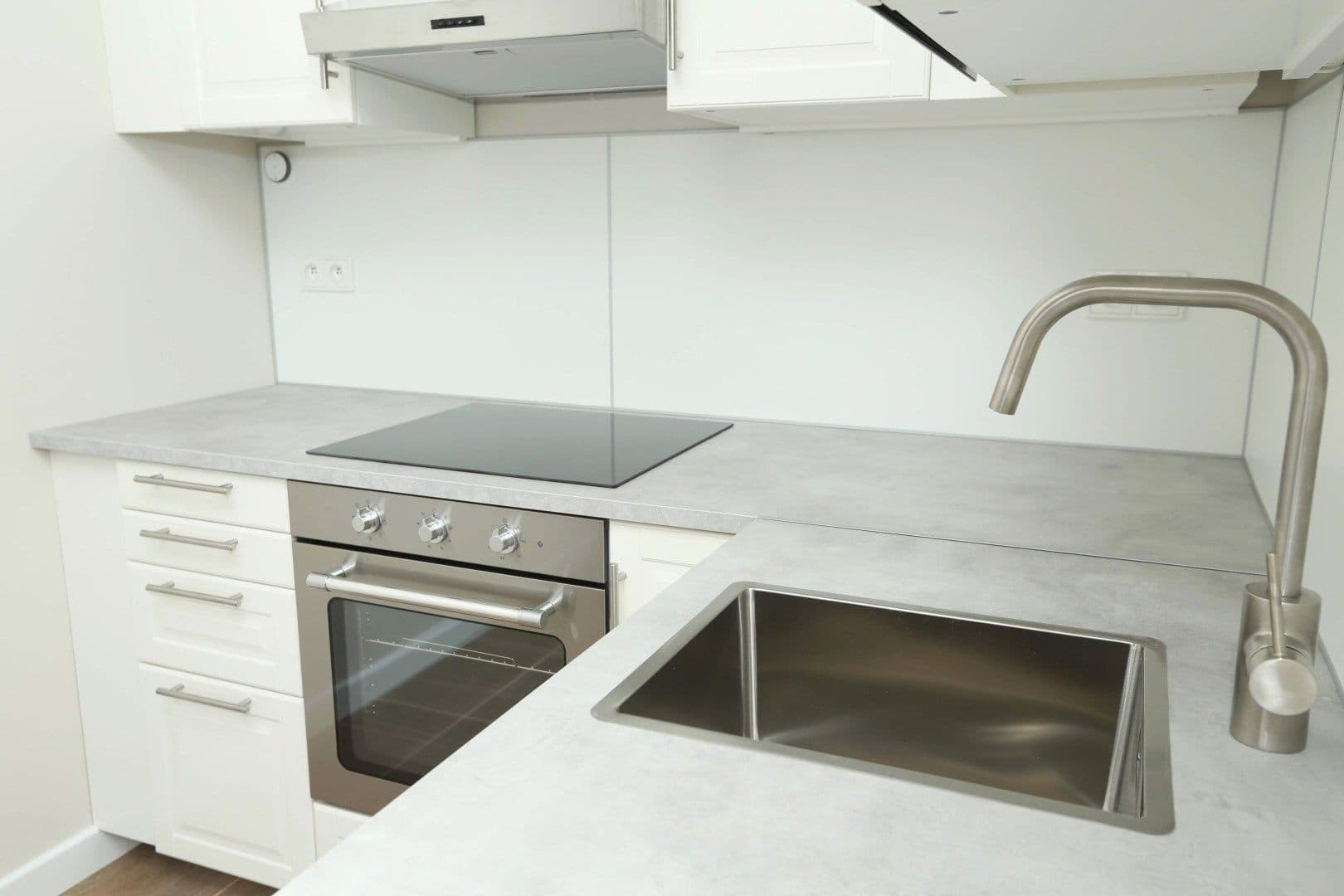 1 bedroom with open-plan kitchen flat to rent, 45 m², Hráského, Prague, Prague 1 bedroom with open-plan kitchen flat to rent, 45 m², Hráského, Prague, Prague