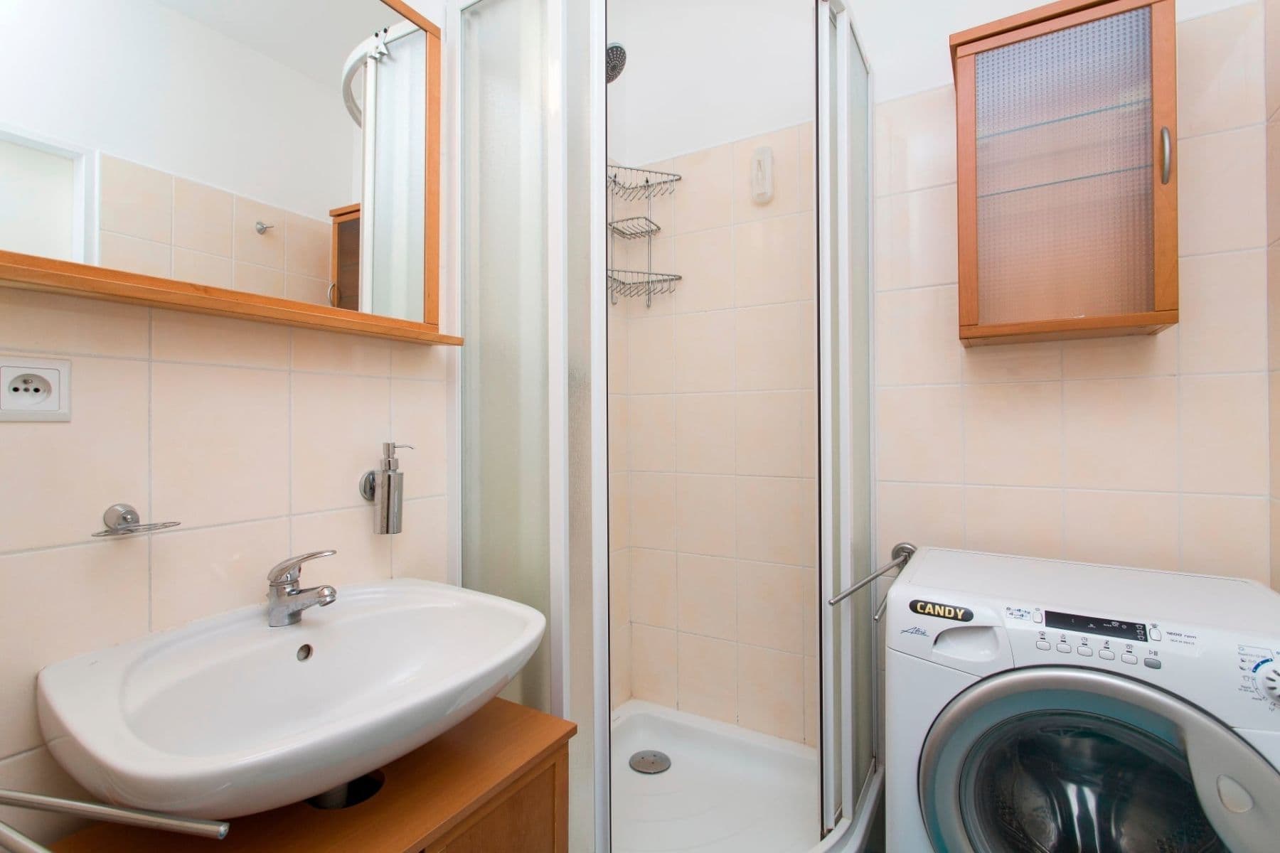 1 bedroom with open-plan kitchen flat to rent, 56 m², Kloboučnická, Prague, Prague 1 bedroom with open-plan kitchen flat to rent, 56 m², Kloboučnická, Prague, Prague