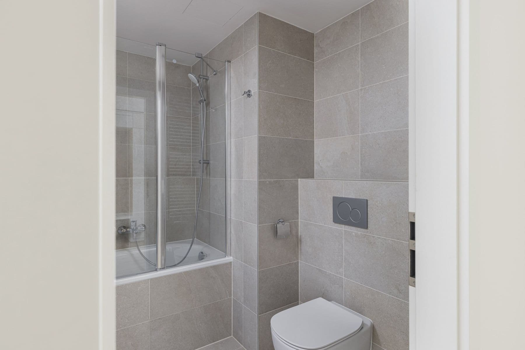 1 bedroom with open-plan kitchen flat to rent, 44 m², Nebřenická, Prague, Prague 1 bedroom with open-plan kitchen flat to rent, 44 m², Nebřenická, Prague, Prague