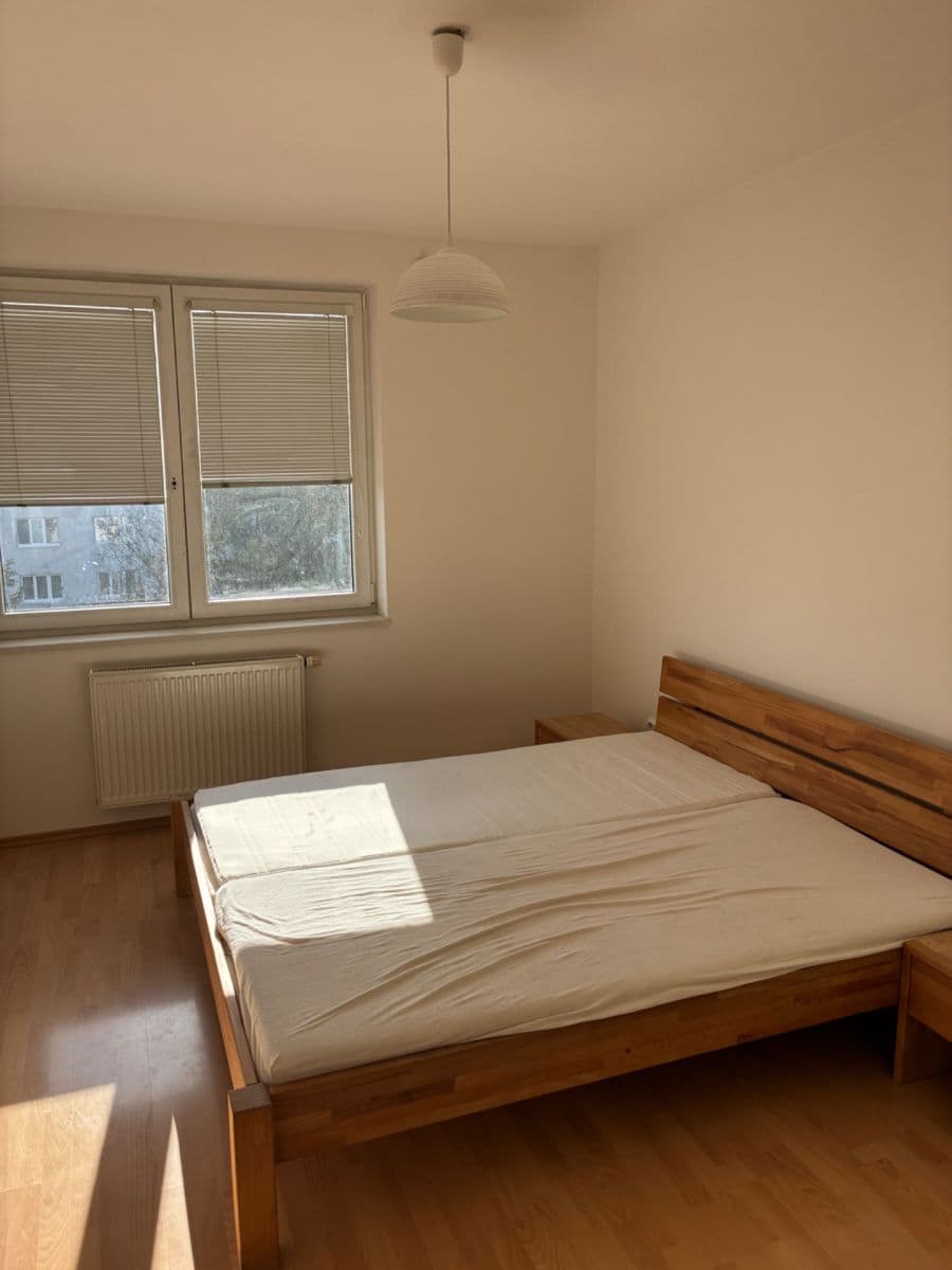 1 bedroom with open-plan kitchen flat to rent, 64 m², Bělohorská, Brno, Jihomoravský Region 1 bedroom with open-plan kitchen flat to rent, 64 m², Bělohorská, Brno, Jihomoravský Region