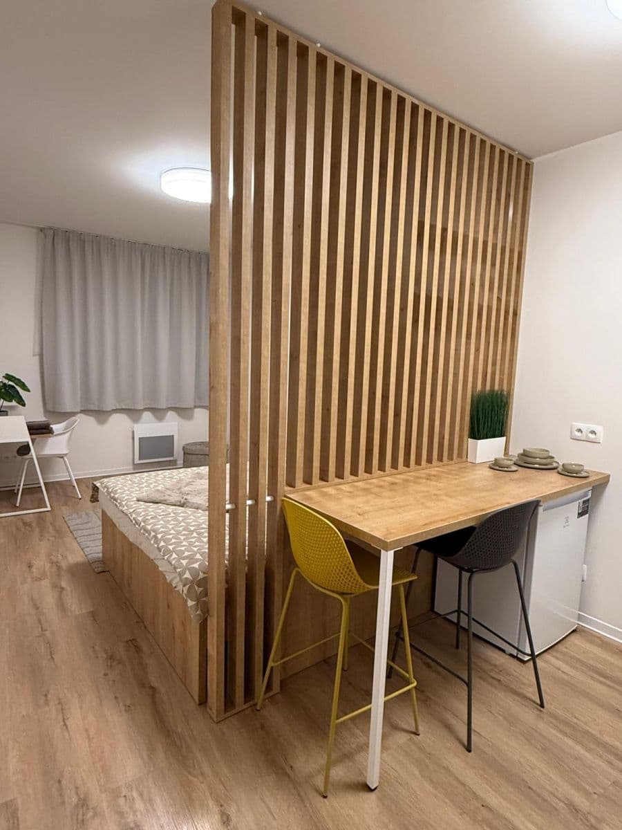 Studio flat to rent, 28 m², Na Větrníku, Prague, Prague Studio flat to rent, 28 m², Na Větrníku, Prague, Prague