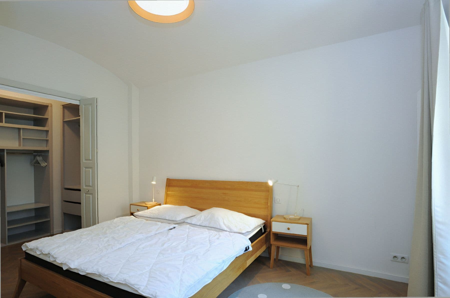 1 bedroom with open-plan kitchen flat to rent, 84 m², Valentinská, Prague, Prague 1 bedroom with open-plan kitchen flat to rent, 84 m², Valentinská, Prague, Prague