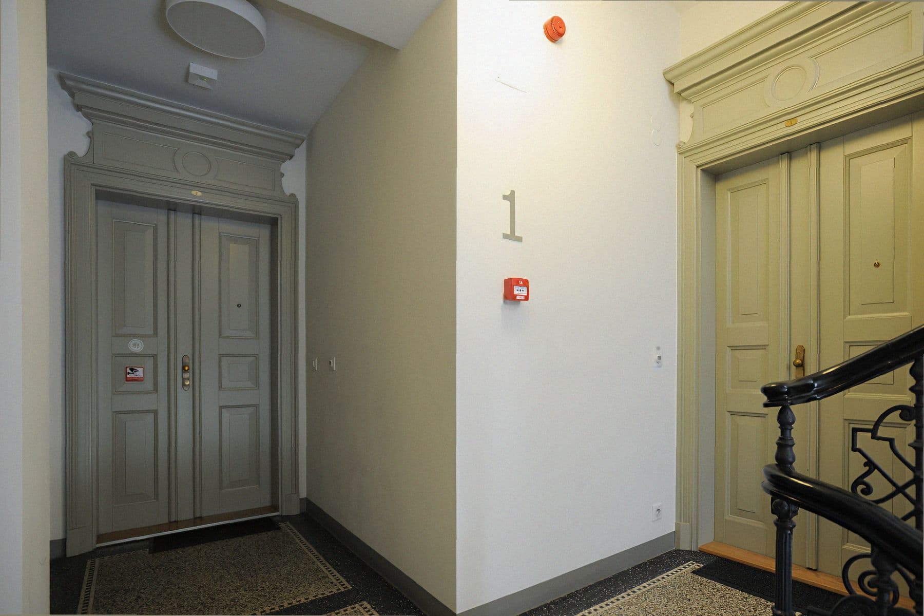 1 bedroom with open-plan kitchen flat to rent, 84 m², Valentinská, Prague, Prague 1 bedroom with open-plan kitchen flat to rent, 84 m², Valentinská, Prague, Prague