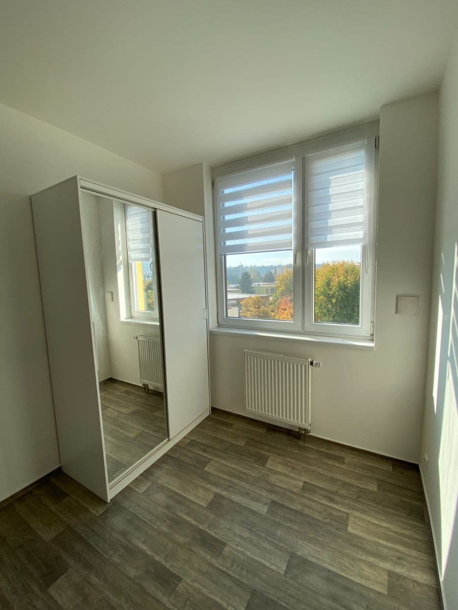 1 bedroom with open-plan kitchen flat to rent, 53 m², Zlonická, Prague, Prague 1 bedroom with open-plan kitchen flat to rent, 53 m², Zlonická, Prague, Prague